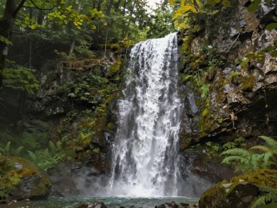 AI-generated illustration of Šumik Waterfall Trail