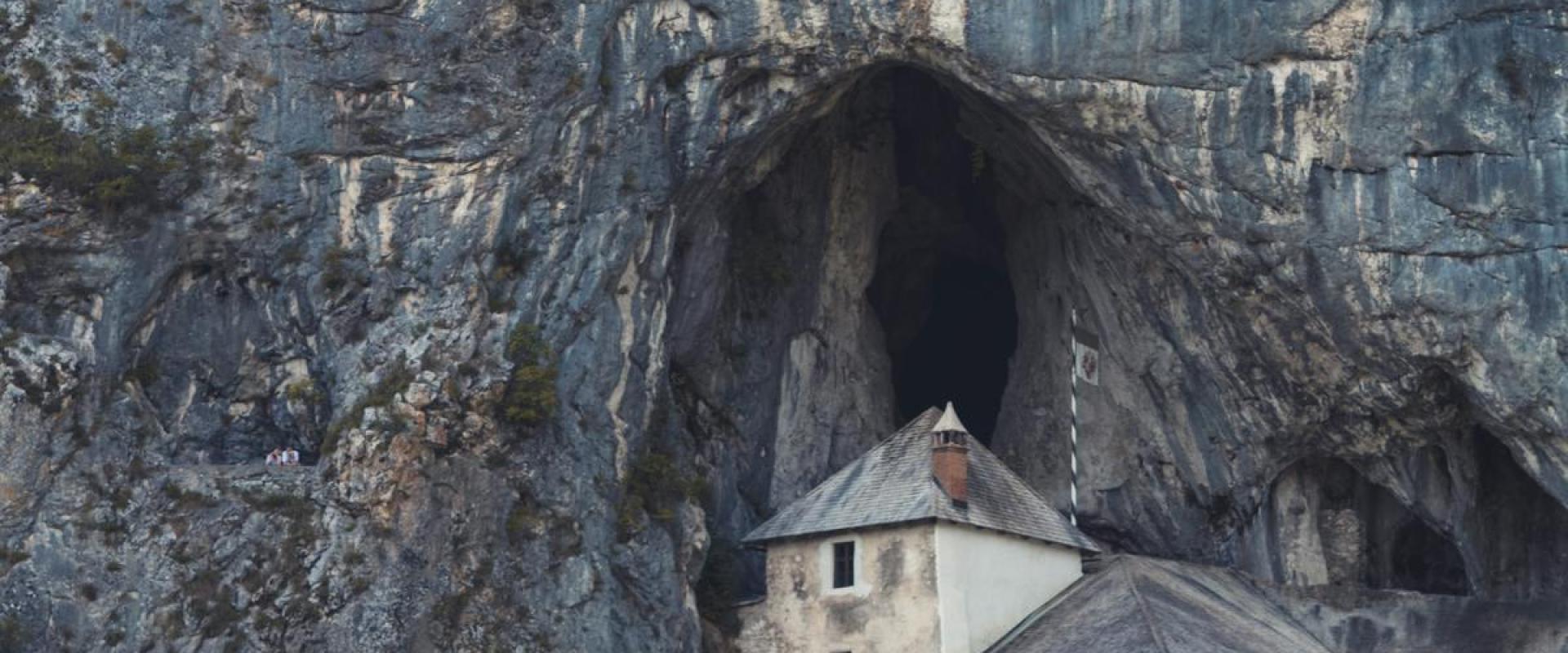 Mengeš Castle ruins