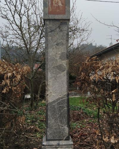 Kužno znamenje Mengeš