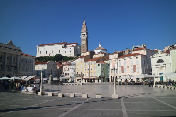Tartinijev trg (Tartini Square)