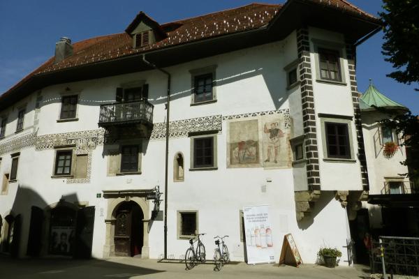 Homan House