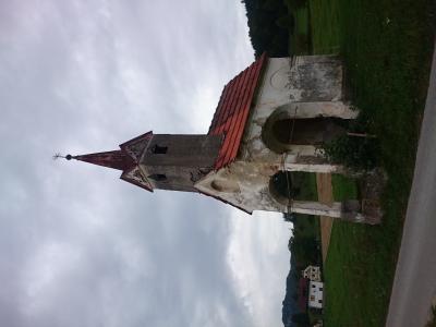 Zagorje pri Lesicnem, chapel with bell tower 01