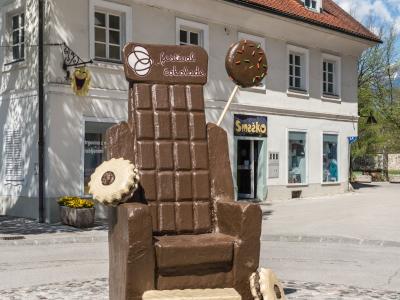 Radovljica Gorenjska cesta festival čokolade Schokoladenthron 10042017 7449
