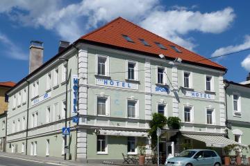 Guided Tours in Lož