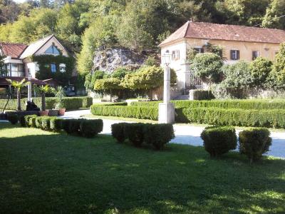 The old castle manor and park in Mengeš