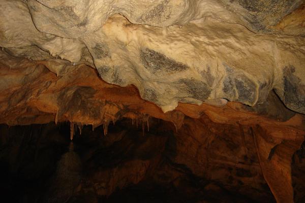 Cave halls (exceeding 50 meters in height)