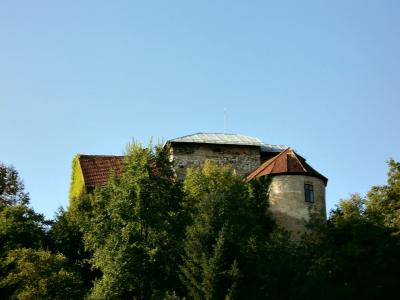 Vinica castle on its hill above the Kolpa