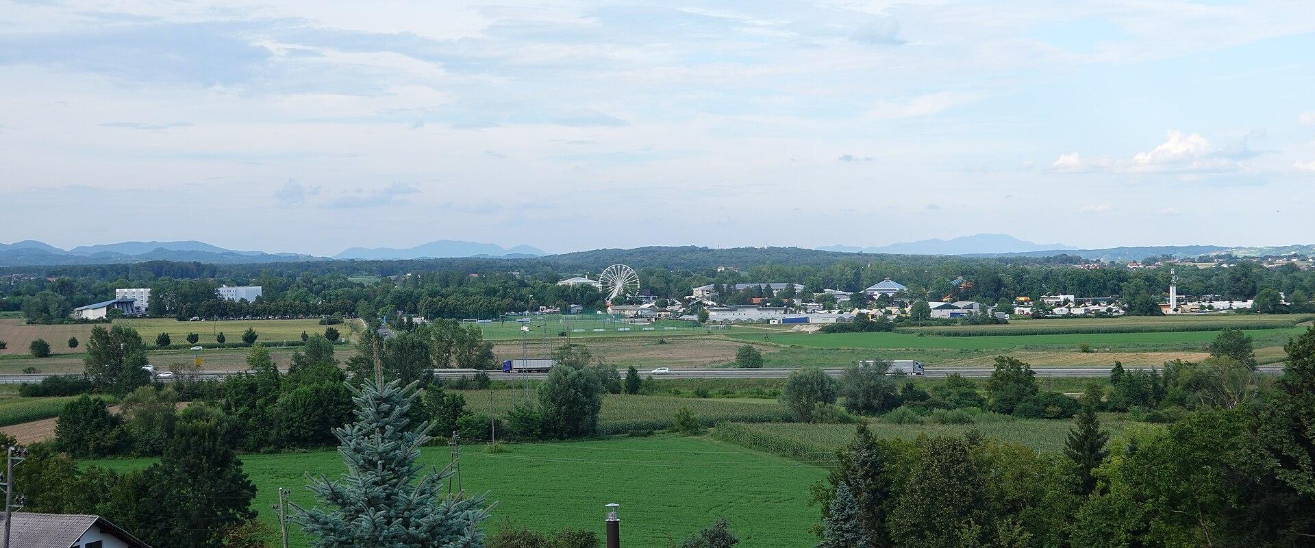 View over the Terme Čatež resort grounds near Brežice