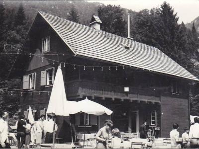 Postcard of Dom v Iškem vintgarju 1965