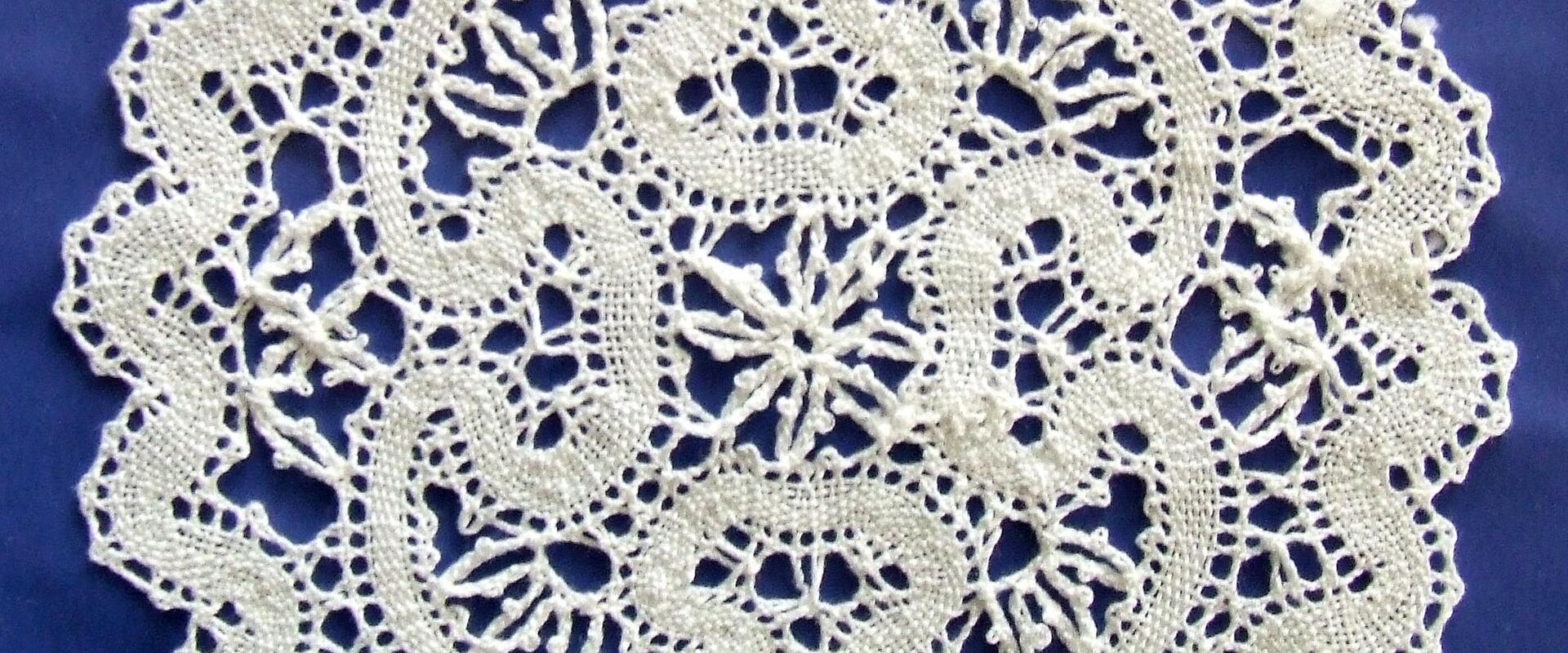 Idrija bobbin lace