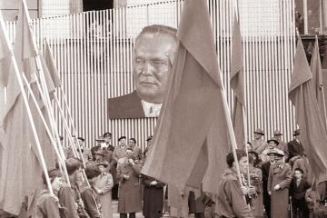 Prvomajski sprevod v Ljubljani 1960 (1)